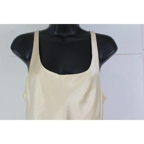 NORDSTROM INTIMATES top size M - Picture 2 of 6